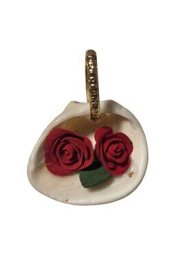 Seashell Pendant Red Rose Accents Gold Tone Loop Grannycore Coquette Jewelry
